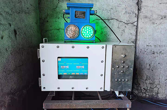 煤礦提升機電動機軸承溫度振動監(jiān)測裝置 廣眾產品符合要求